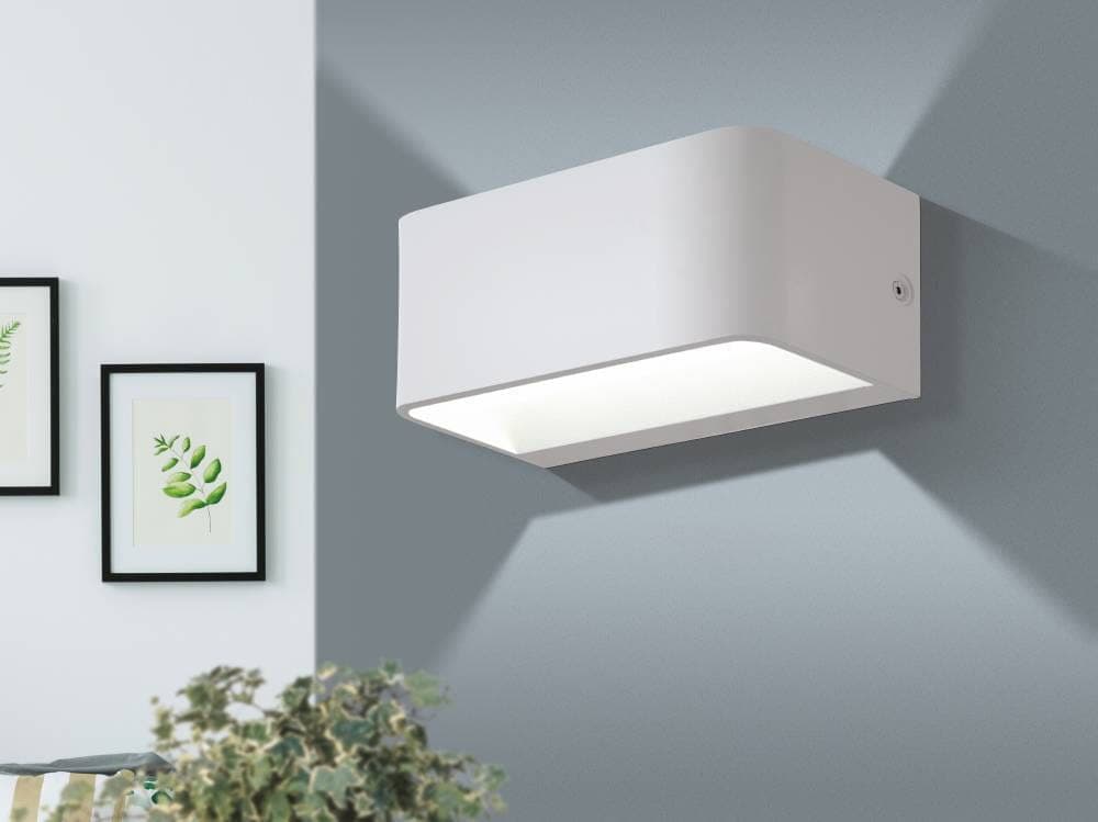 LED Aluminium Wall Fitting thumbnail 3